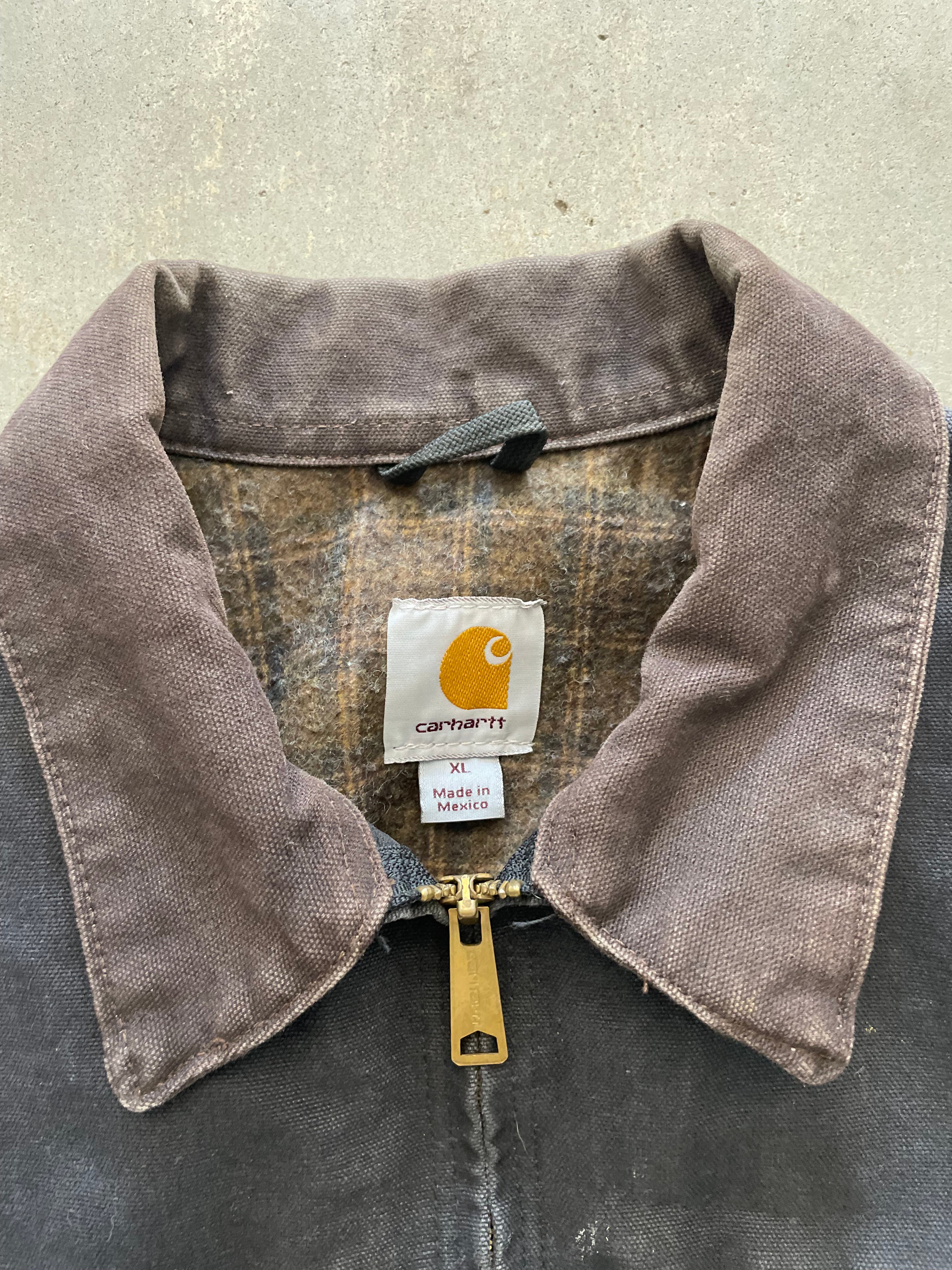 VINTAGE BLACK CARHARTT DETROIT JACKET-XL