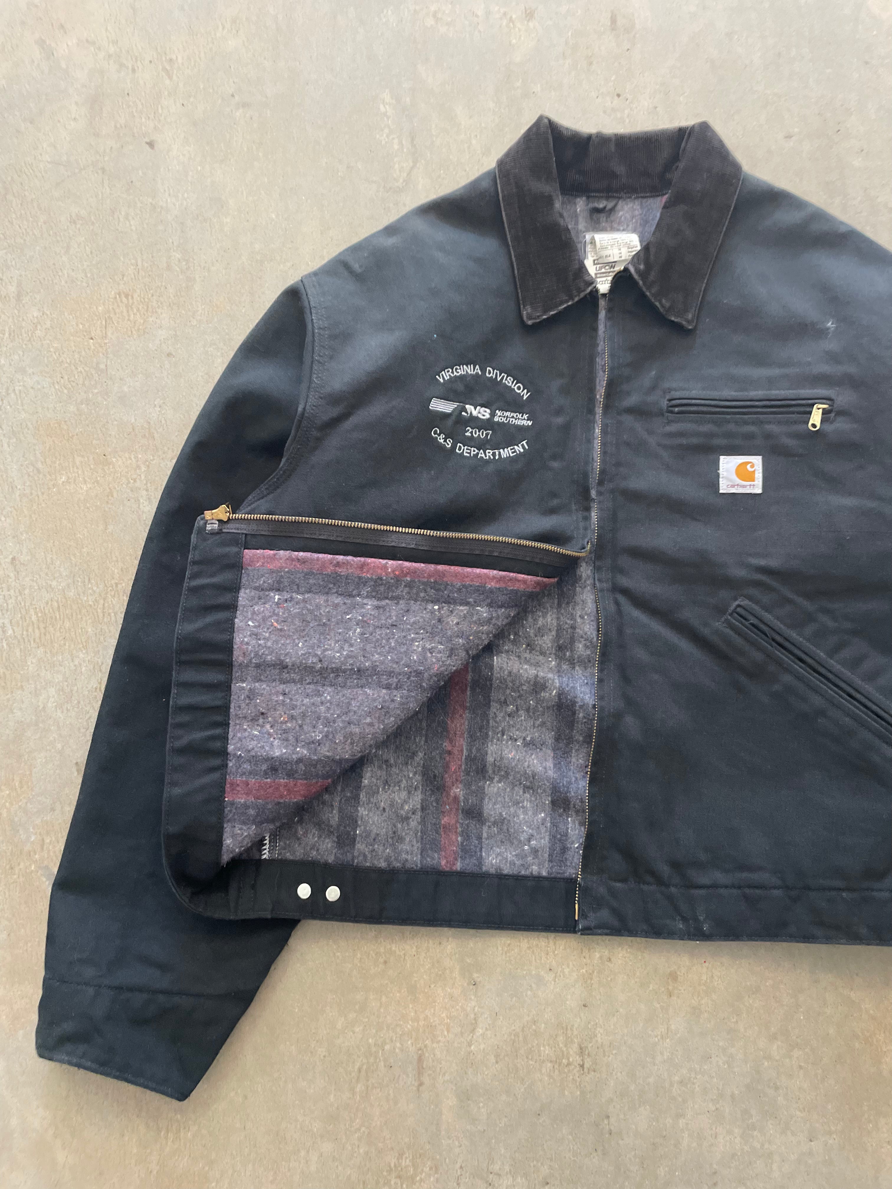 VINTAGE BLACK CARHARTT DETROIT JACKET-XL