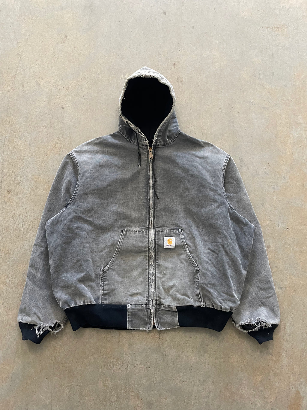 VINTAGE FADED BLACK CARHARTT JACKET-L