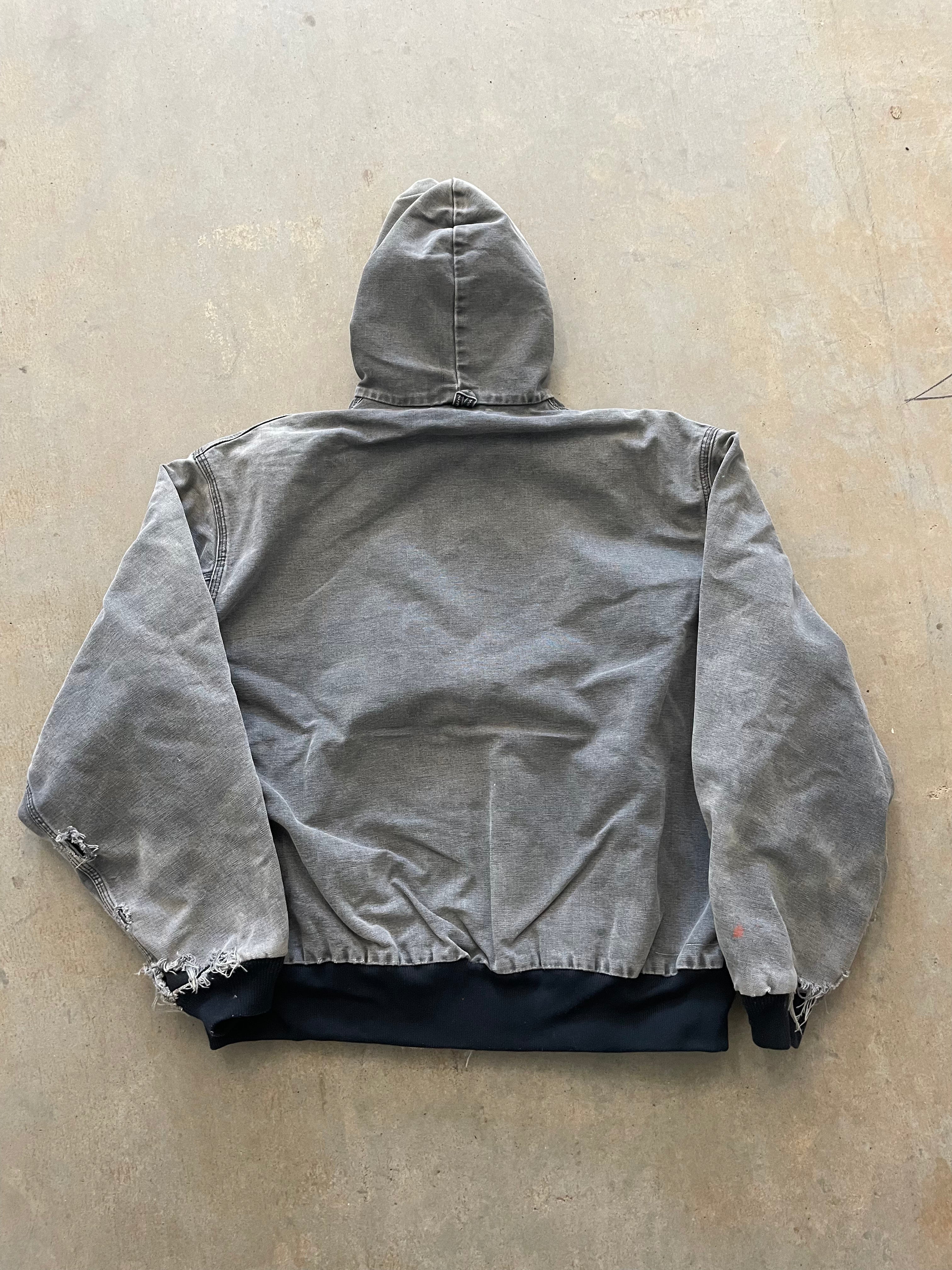 VINTAGE FADED BLACK CARHARTT JACKET-L